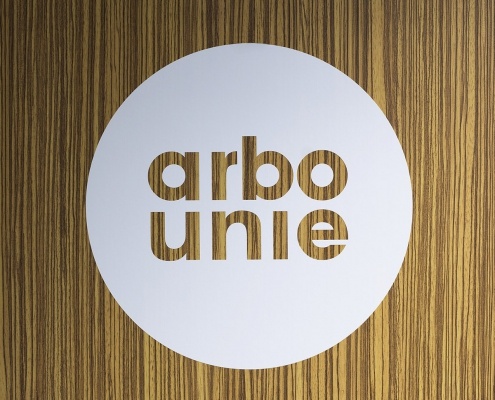 Onderwijsinstelling kantoorinrichting ARBO